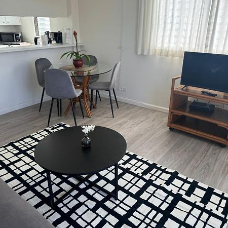 Ferienwohnung 1508- Heart Of Waikiki With Kitchen-Free Parking-King Bed-Corner Unit Honolulu Exterior foto